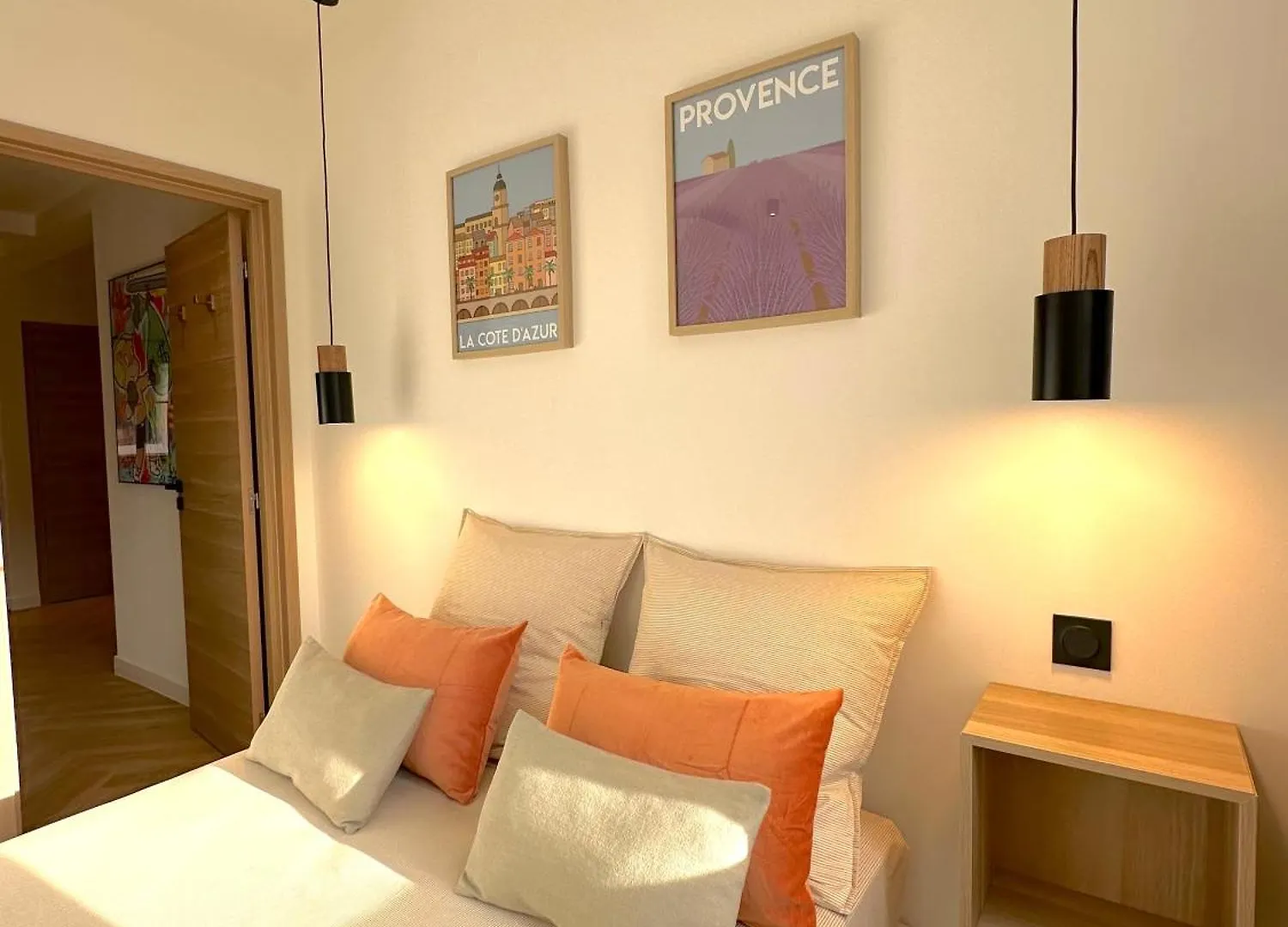 Apartment Monaco # Menton - 6 Persons - 2 Bedrooms - Full Renovated - Private Parking - Hypercenter - Clim - Beach And Sun Frankreich